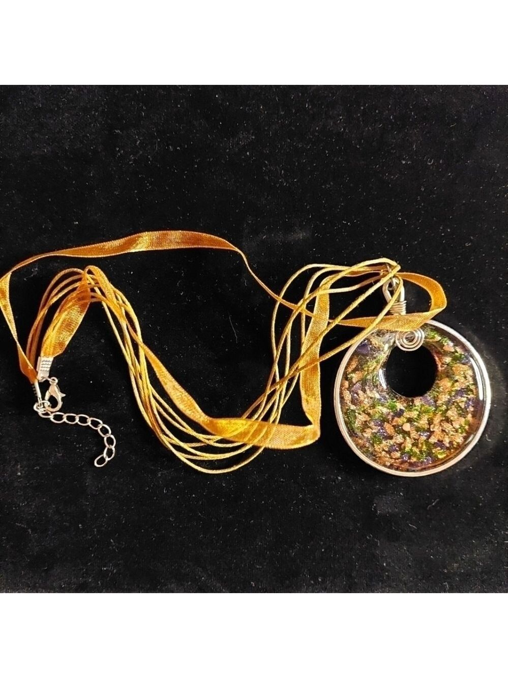 Brown Glitter Pendant Necklace